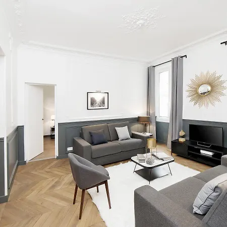 Luxury 4 Bedrooms Opera Lafayette Ii By Livinparis