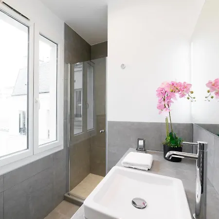 Luxury 4 Bedrooms Opera Lafayette Ii By Livinparis * Paris