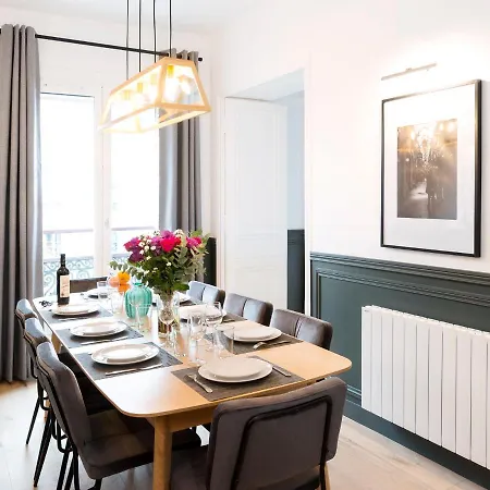 Appartement Luxury 4 Bedrooms Opera Lafayette Ii By Livinparis